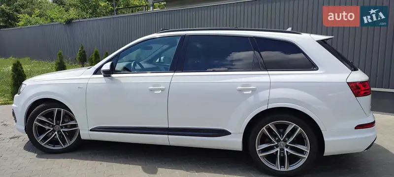 Audi Q7 2016 VIN WAUZZZ4M6GD052084 фото оголошення 46 з 261