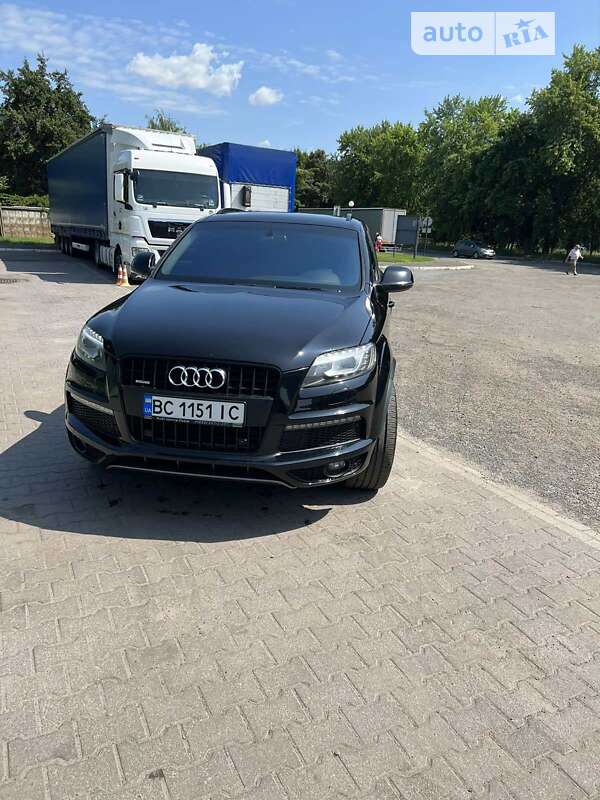 Audi Q7 2011