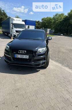 Позашляховик / Кросовер Audi Q7 2011 в 