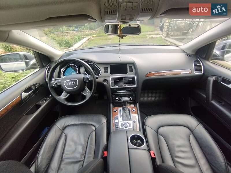 Внедорожник / Кроссовер Audi Q7 2015 в Тернополе