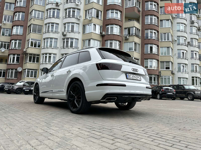 Внедорожник / Кроссовер Audi Q7 2018 в Львове