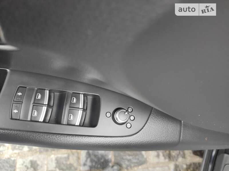 Позашляховик / Кросовер Audi Q7 2013 в Харкові