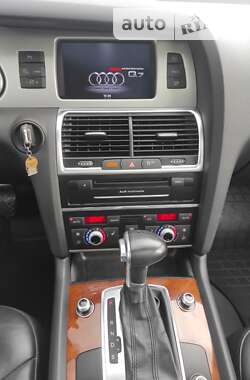 Внедорожник / Кроссовер Audi Q7 2013 в Харькове