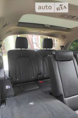 Внедорожник / Кроссовер Audi Q7 2013 в 