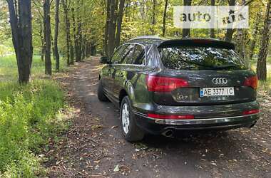 Позашляховик / Кросовер Audi Q7 2010 в Дніпрі