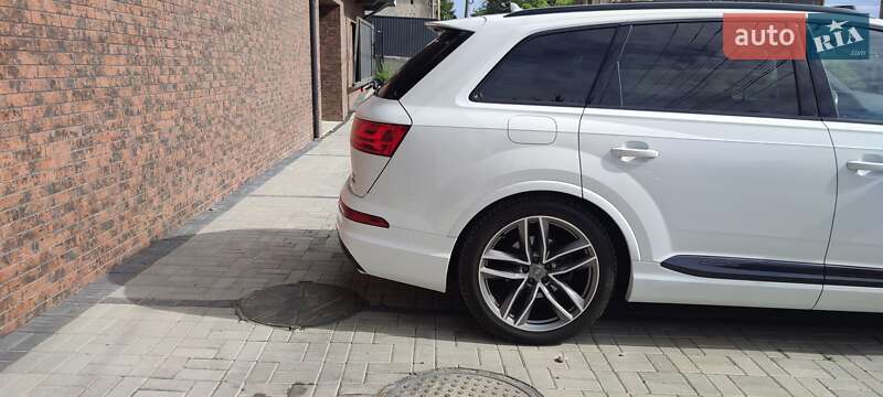 Внедорожник / Кроссовер Audi Q7 2016 в Черновцах фото 104 Внедорожник / Кроссовер Audi Q7 2016 в Черновцах