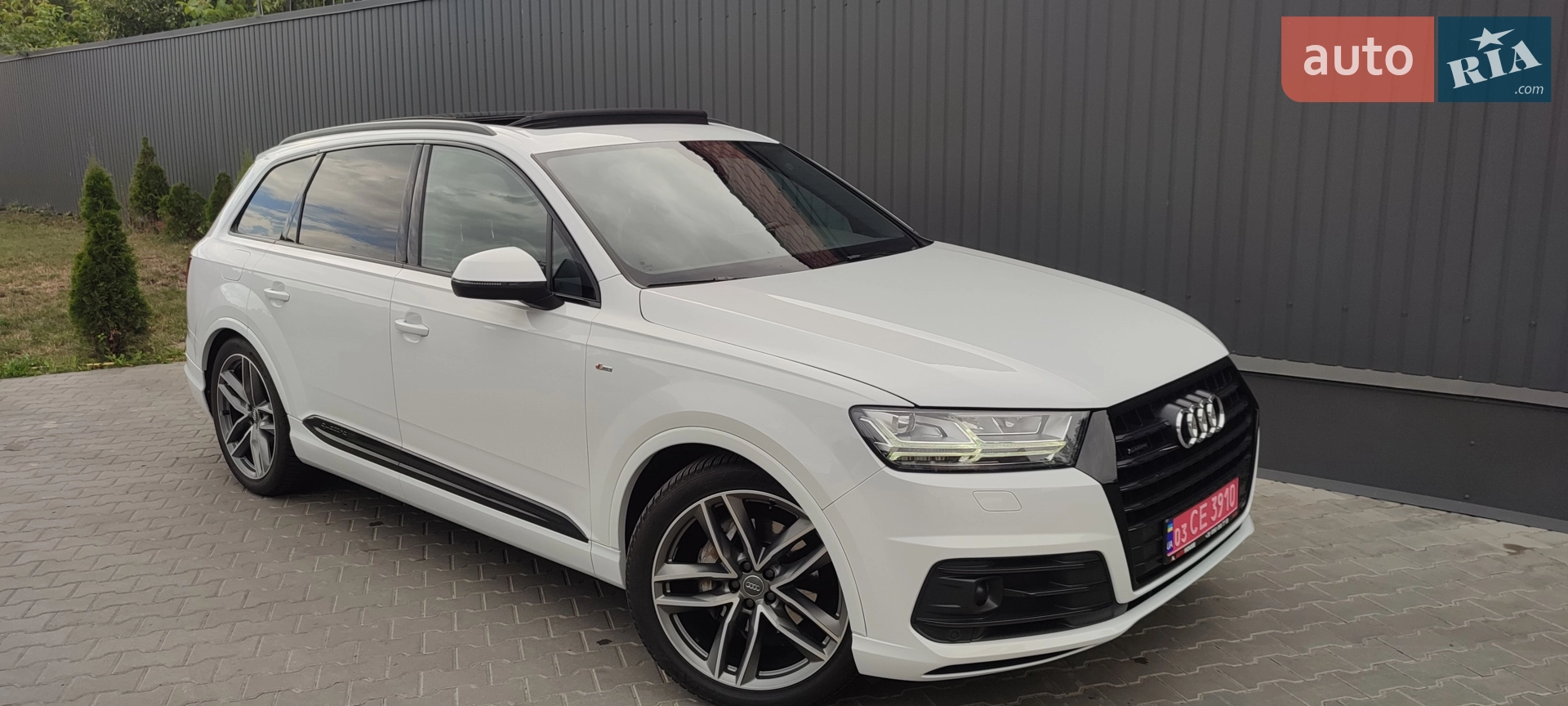 2016 Audi Q7 - мініатюра 143