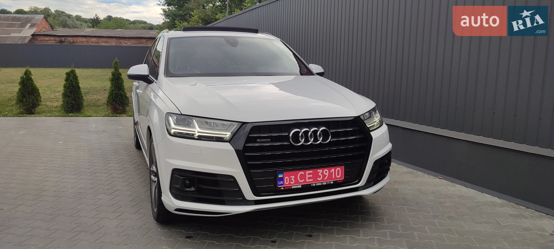 2016 Audi Q7 - мініатюра 158
