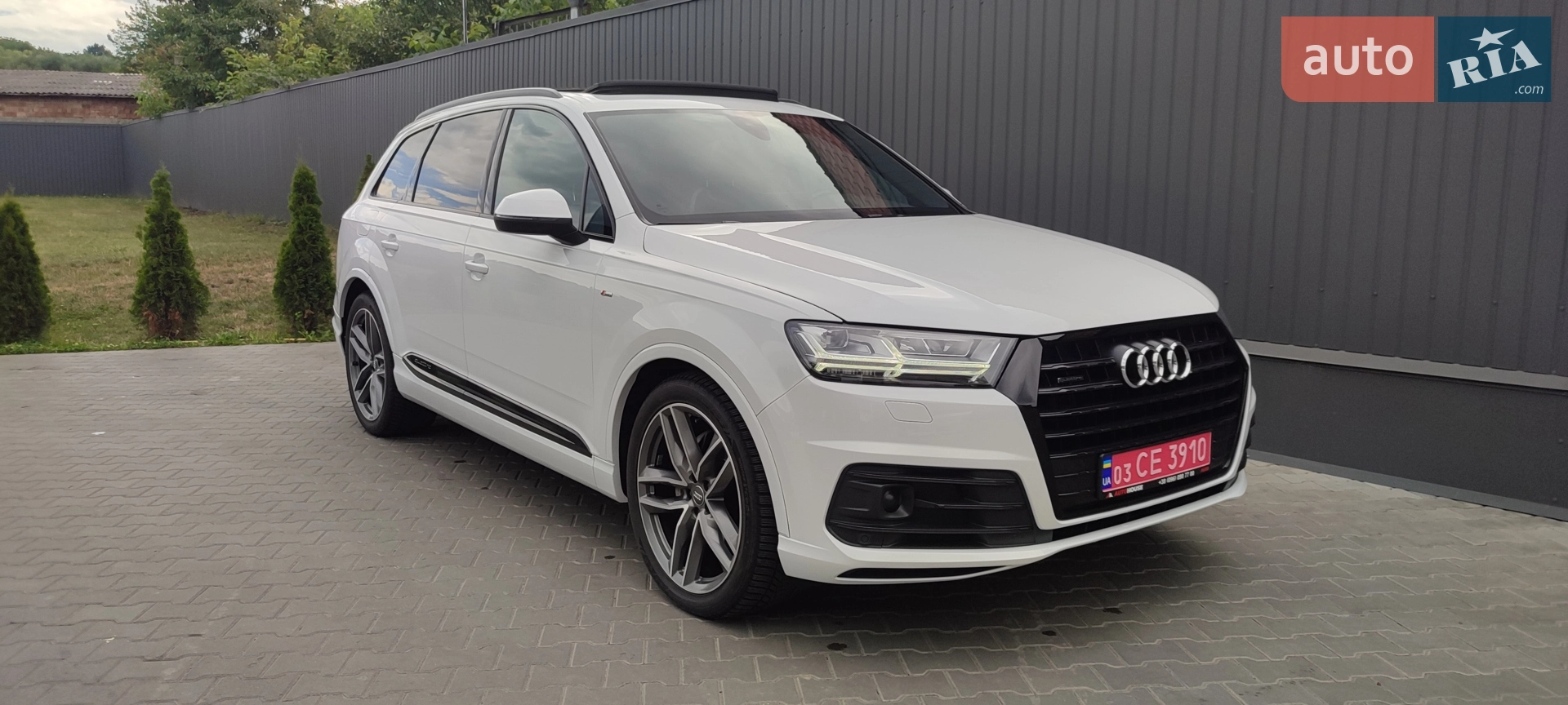 2016 Audi Q7 - мініатюра 161