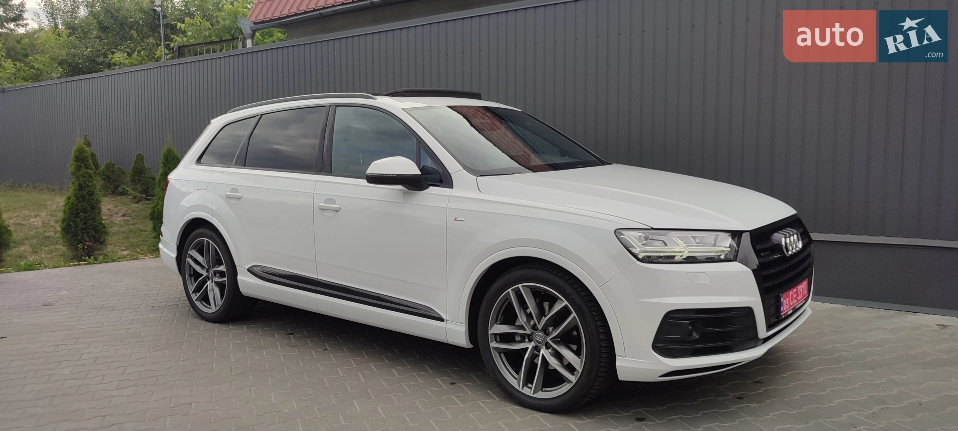 2016 Audi Q7 - мініатюра 163