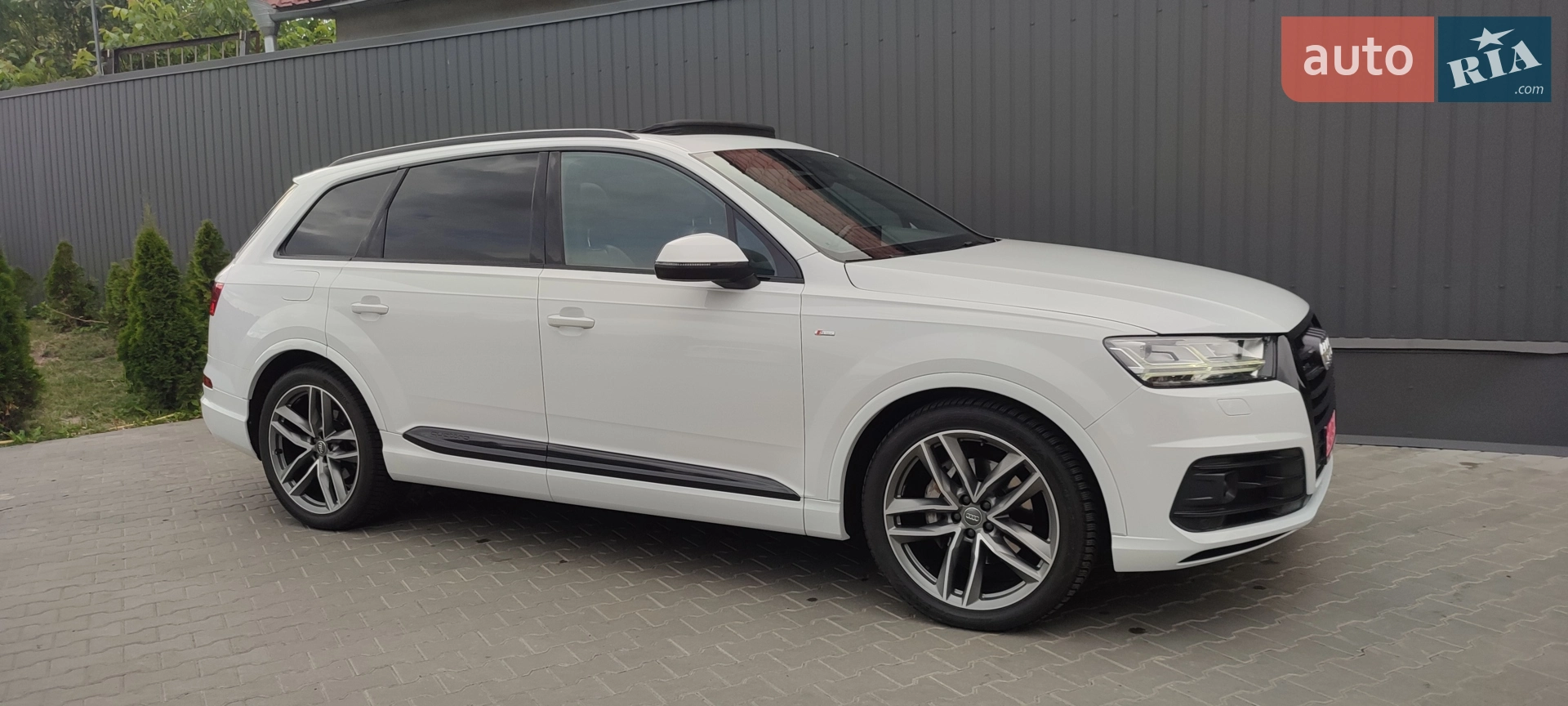 2016 Audi Q7 - мініатюра 164