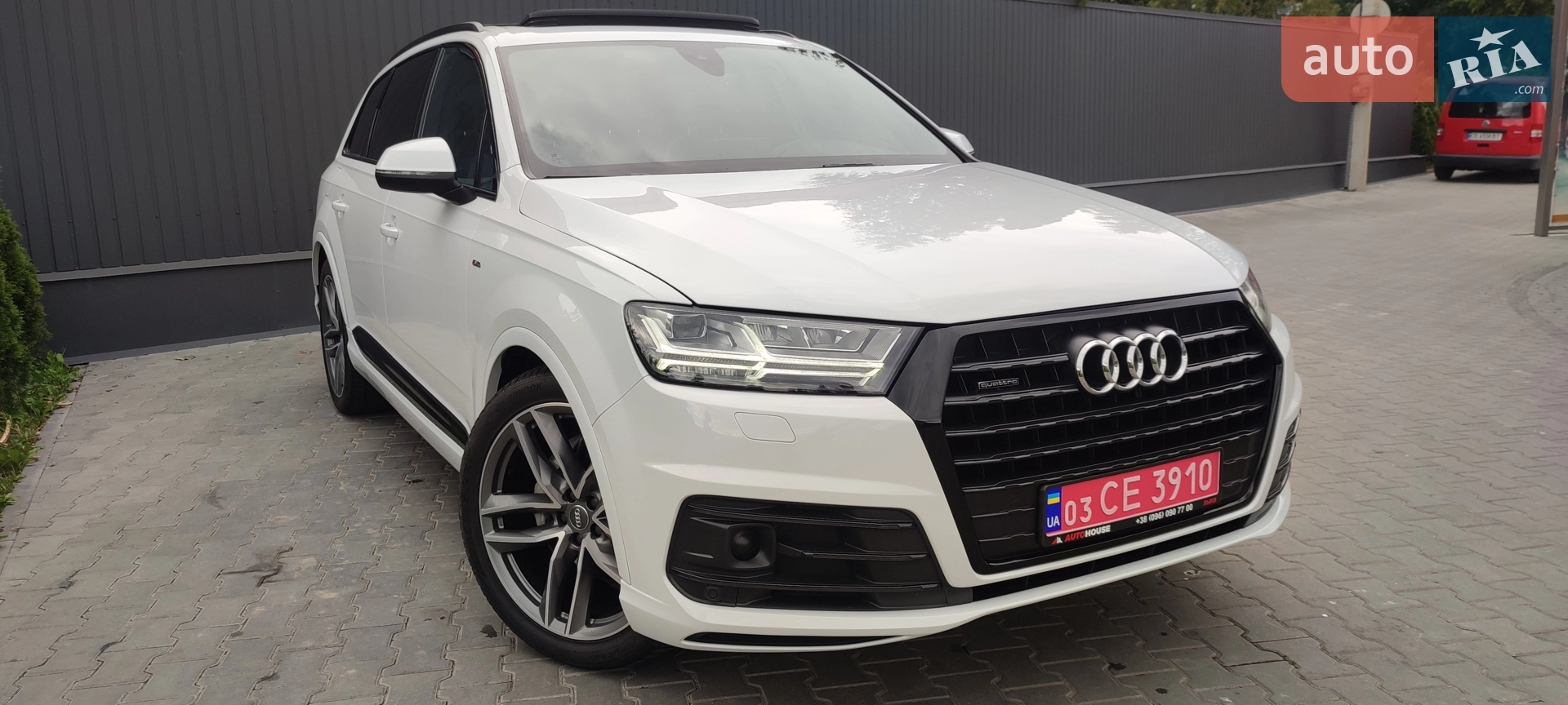 2016 Audi Q7 - мініатюра 175