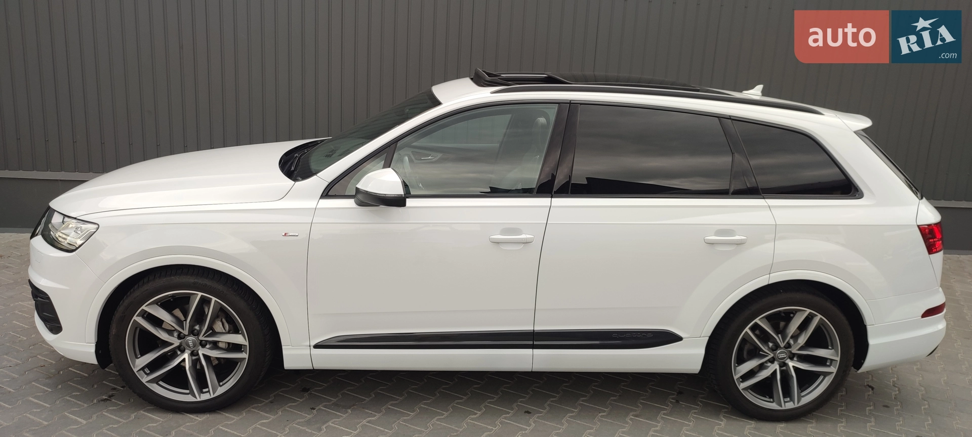 2016 Audi Q7 - мініатюра 195