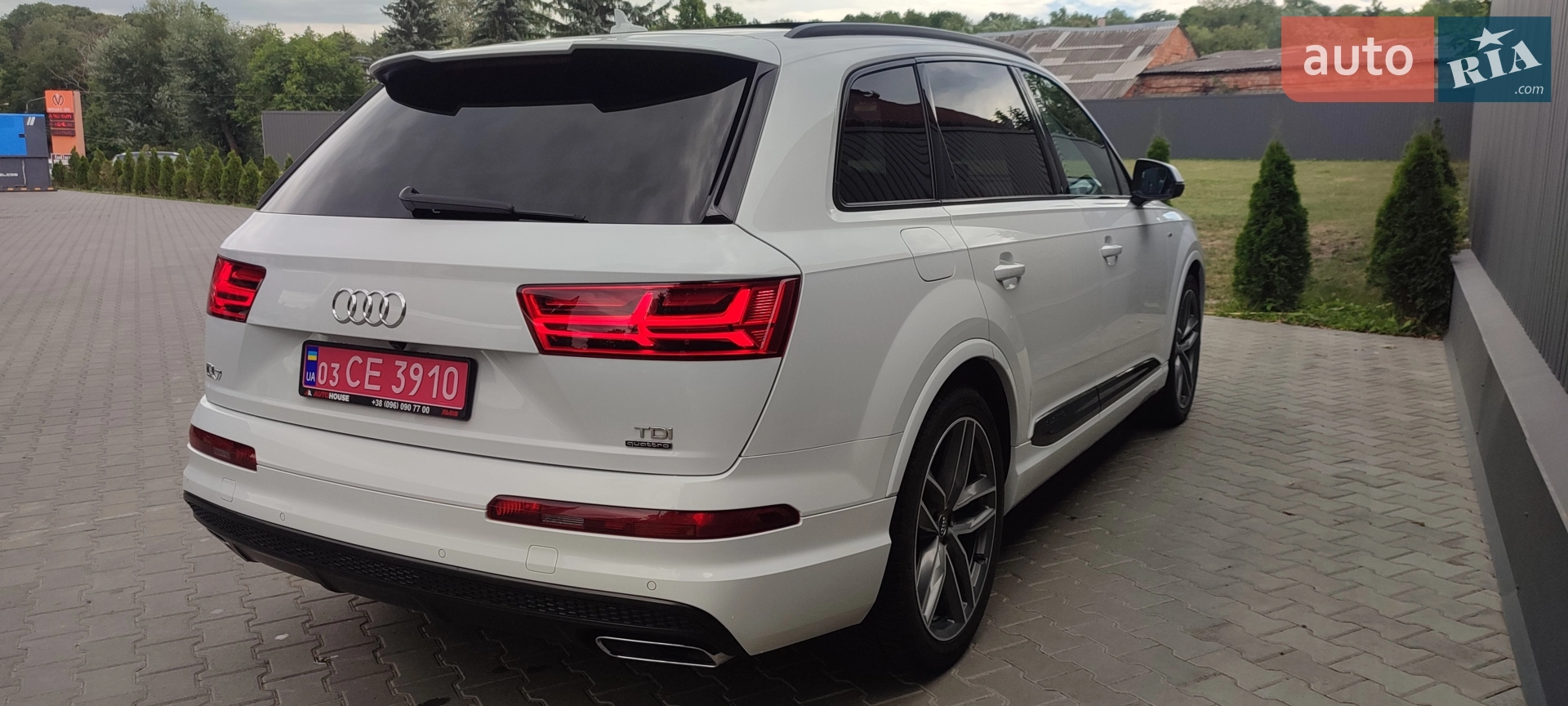 2016 Audi Q7 - мініатюра 196
