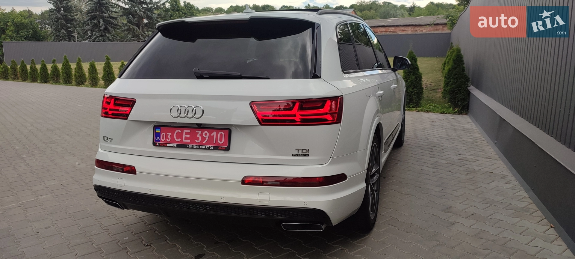 2016 Audi Q7 - мініатюра 198