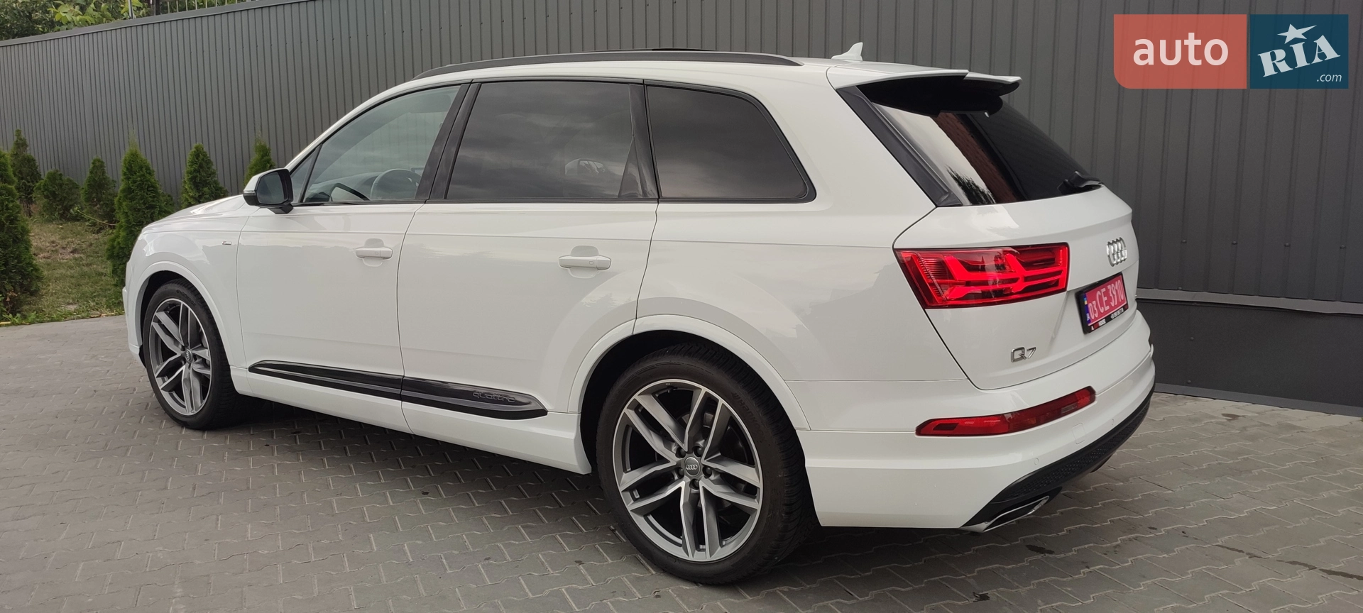 2016 Audi Q7 - мініатюра 205