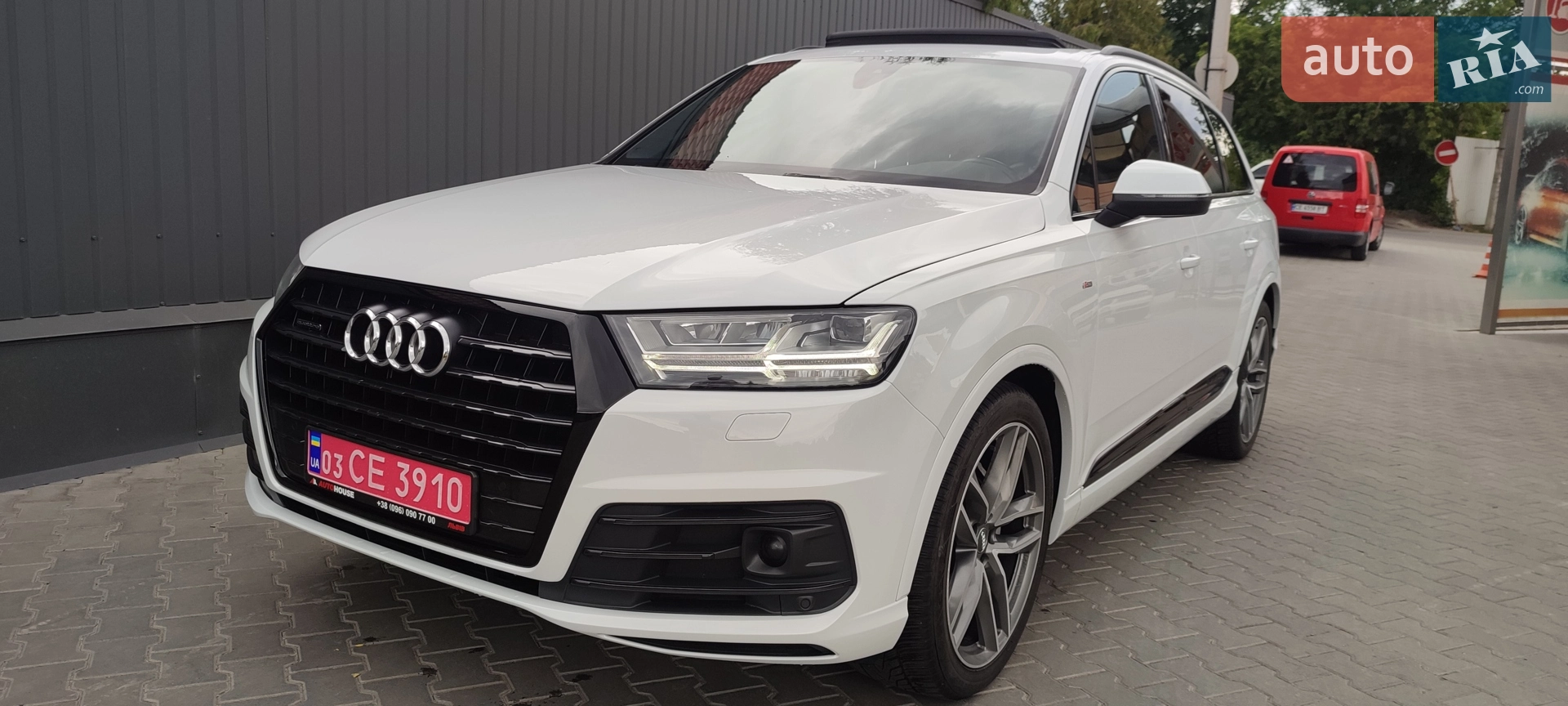 2016 Audi Q7 - мініатюра 210