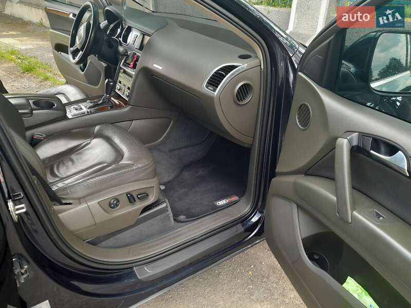 Позашляховик / Кросовер Audi Q7 2007 в Тернополі фото 32 Позашляховик / Кросовер Audi Q7 2007 в Тернополі
