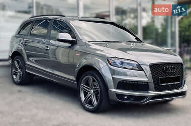 Позашляховик / Кросовер Audi Q7 2014 в Одесі