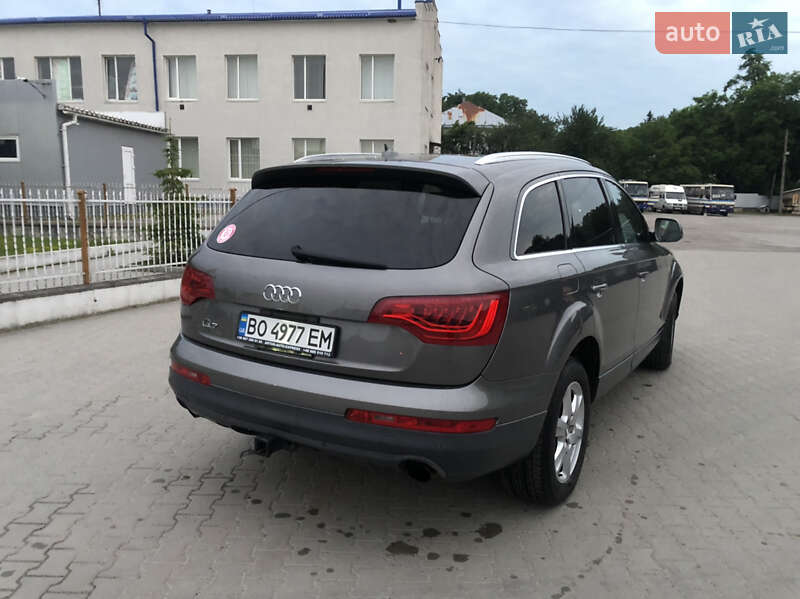 Внедорожник / Кроссовер Audi Q7 2012 в Бучаче