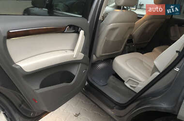 Внедорожник / Кроссовер Audi Q7 2012 в 