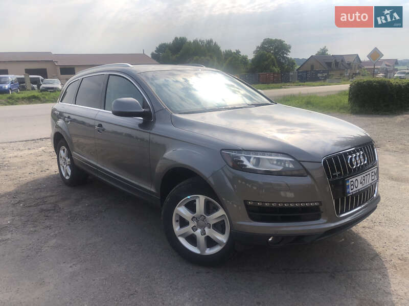 Внедорожник / Кроссовер Audi Q7 2012 в Бучаче