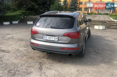 Внедорожник / Кроссовер Audi Q7 2012 в 