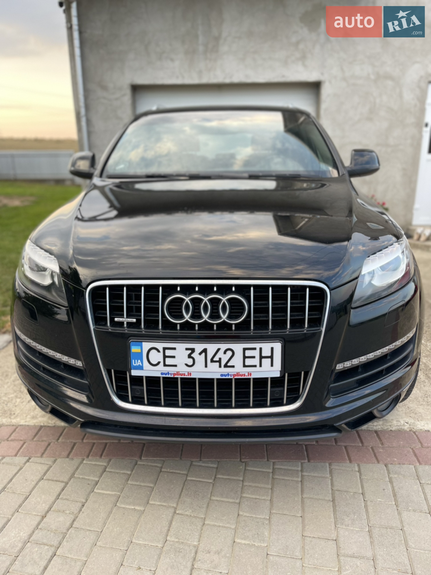 2010 Audi Q7 - мініатюра 2