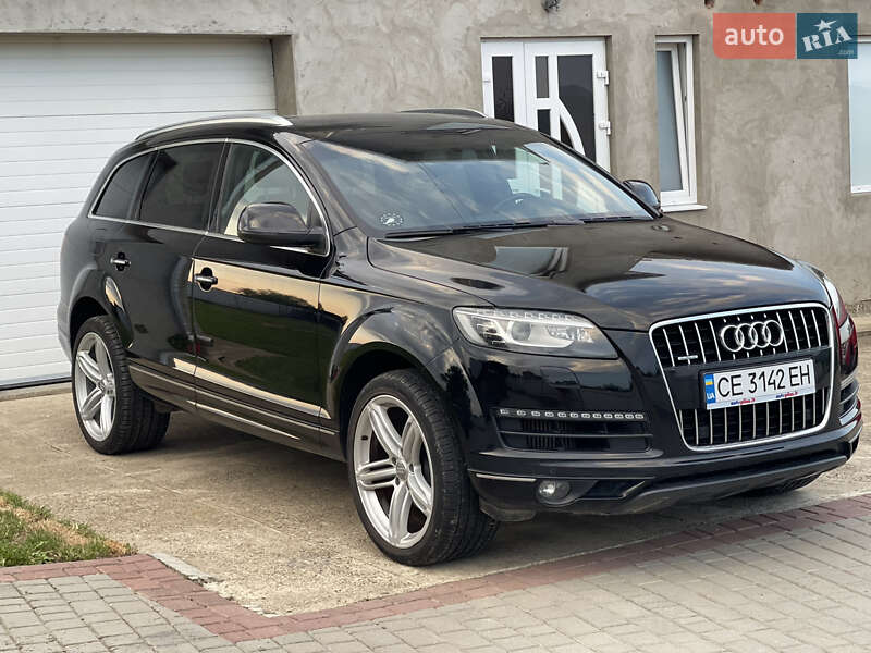 Внедорожник / Кроссовер Audi Q7 2010 в Черновцах
