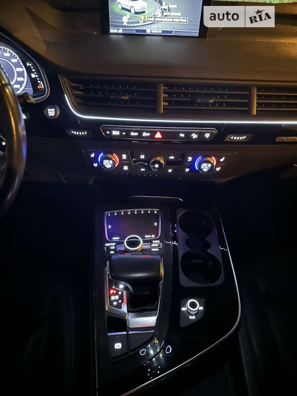 Внедорожник / Кроссовер Audi Q7 2017 в Киеве фото 29 Внедорожник / Кроссовер Audi Q7 2017 в Киеве