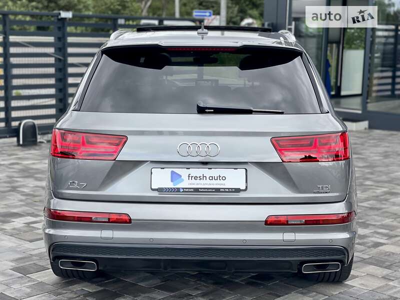 Внедорожник / Кроссовер Audi Q7 2015 в Ровно фото 9 Внедорожник / Кроссовер Audi Q7 2015 в Ровно