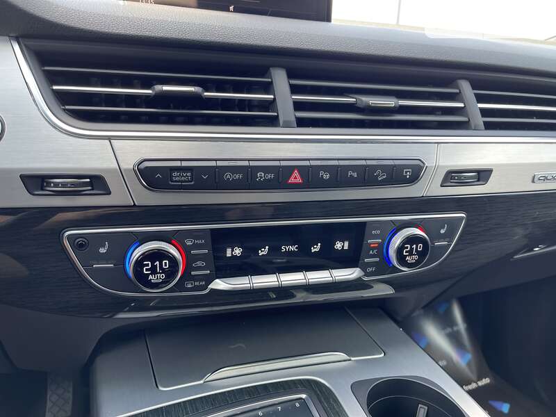 Внедорожник / Кроссовер Audi Q7 2015 в Ровно фото 23 Внедорожник / Кроссовер Audi Q7 2015 в Ровно