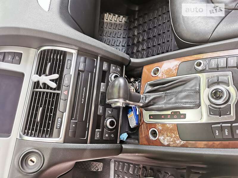 Внедорожник / Кроссовер Audi Q7 2011 в Львове