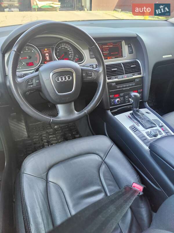 Позашляховик / Кросовер Audi Q7 2008 в Чернівцях фото 7 Позашляховик / Кросовер Audi Q7 2008 в Чернівцях