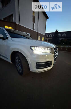 Внедорожник / Кроссовер Audi Q7 2017 в Львове