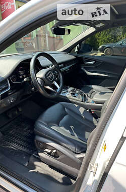 Внедорожник / Кроссовер Audi Q7 2017 в Львове