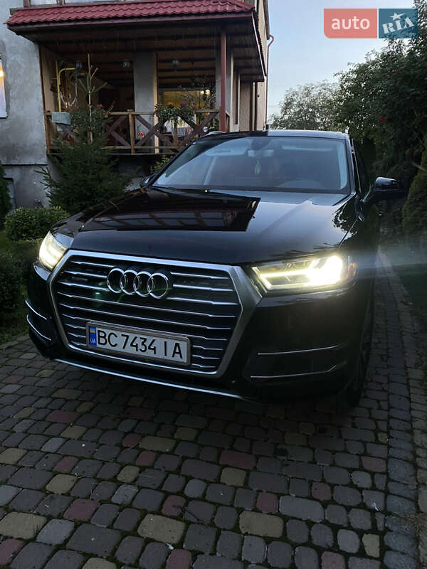 Audi Q7 2017