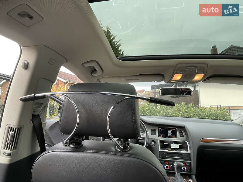 Внедорожник / Кроссовер Audi Q7 2015 в Николаеве