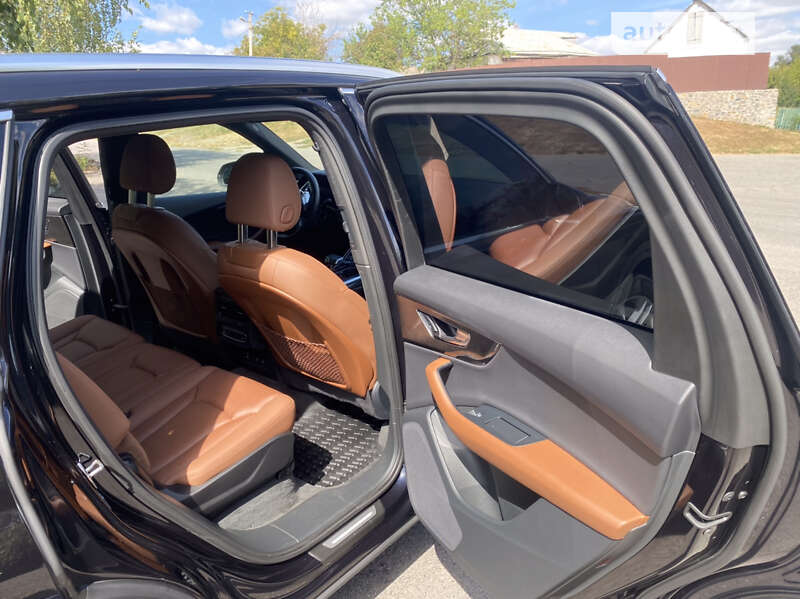 Внедорожник / Кроссовер Audi Q7 2020 в Умани фото 33 Внедорожник / Кроссовер Audi Q7 2020 в Умани