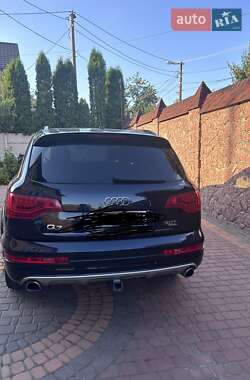 Внедорожник / Кроссовер Audi Q7 2014 в 