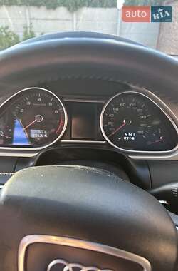 Внедорожник / Кроссовер Audi Q7 2014 в 