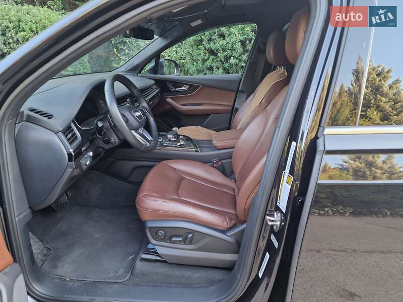 Внедорожник / Кроссовер Audi Q7 2018 в Одессе
