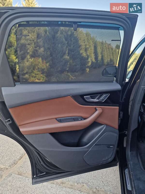 Внедорожник / Кроссовер Audi Q7 2018 в Одессе