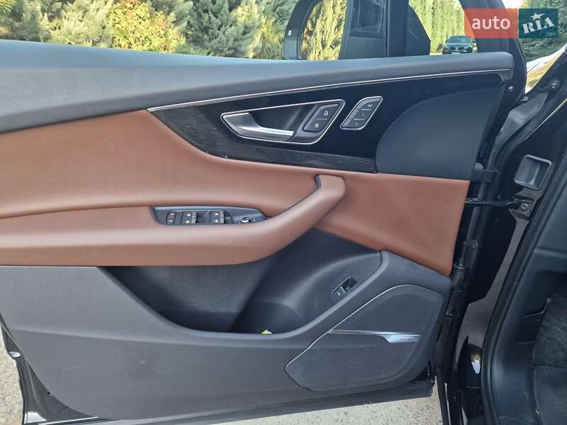 Внедорожник / Кроссовер Audi Q7 2018 в Одессе