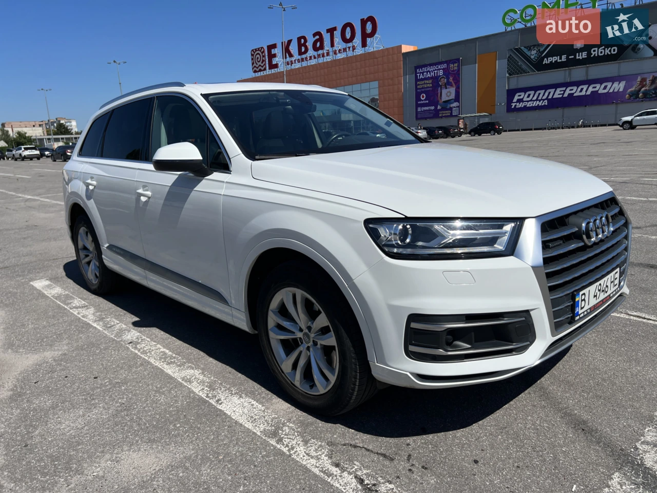 Продаю своє авто. 
Пошкодження в США були мінімальні, VIN відкритий ( не підставний) , можете перевіряти.
Подушки безпеки відновили. Всі інші деталі автомобіля оригінальні. 
Використовав автомобіль бережно. Весь час авто зберігалося в паркінгу. 
Любі питання, будь ласка, задавайте по телефону, в чат, вайбер / телеграмм. 
Авто в Полтаві.  