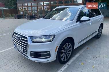 Внедорожник / Кроссовер Audi Q7 2019 в 