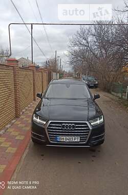 Позашляховик / Кросовер Audi Q7 2017 в Ананьїві