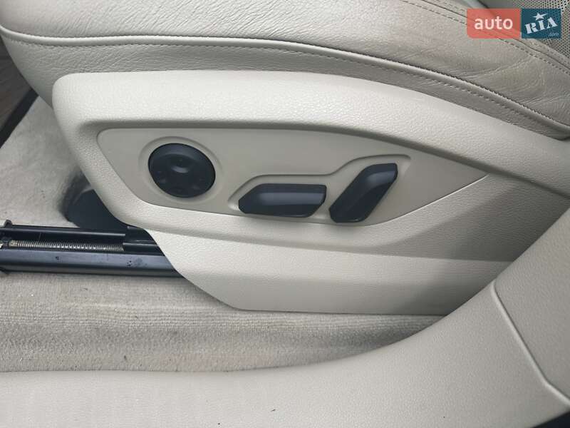 Позашляховик / Кросовер Audi Q7 2016 в Івано-Франківську