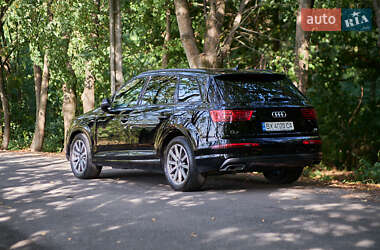 Внедорожник / Кроссовер Audi Q7 2016 в Хмельницком