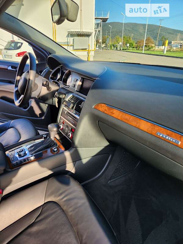 Внедорожник / Кроссовер Audi Q7 2014 в Хусте фото 27 Внедорожник / Кроссовер Audi Q7 2014 в Хусте